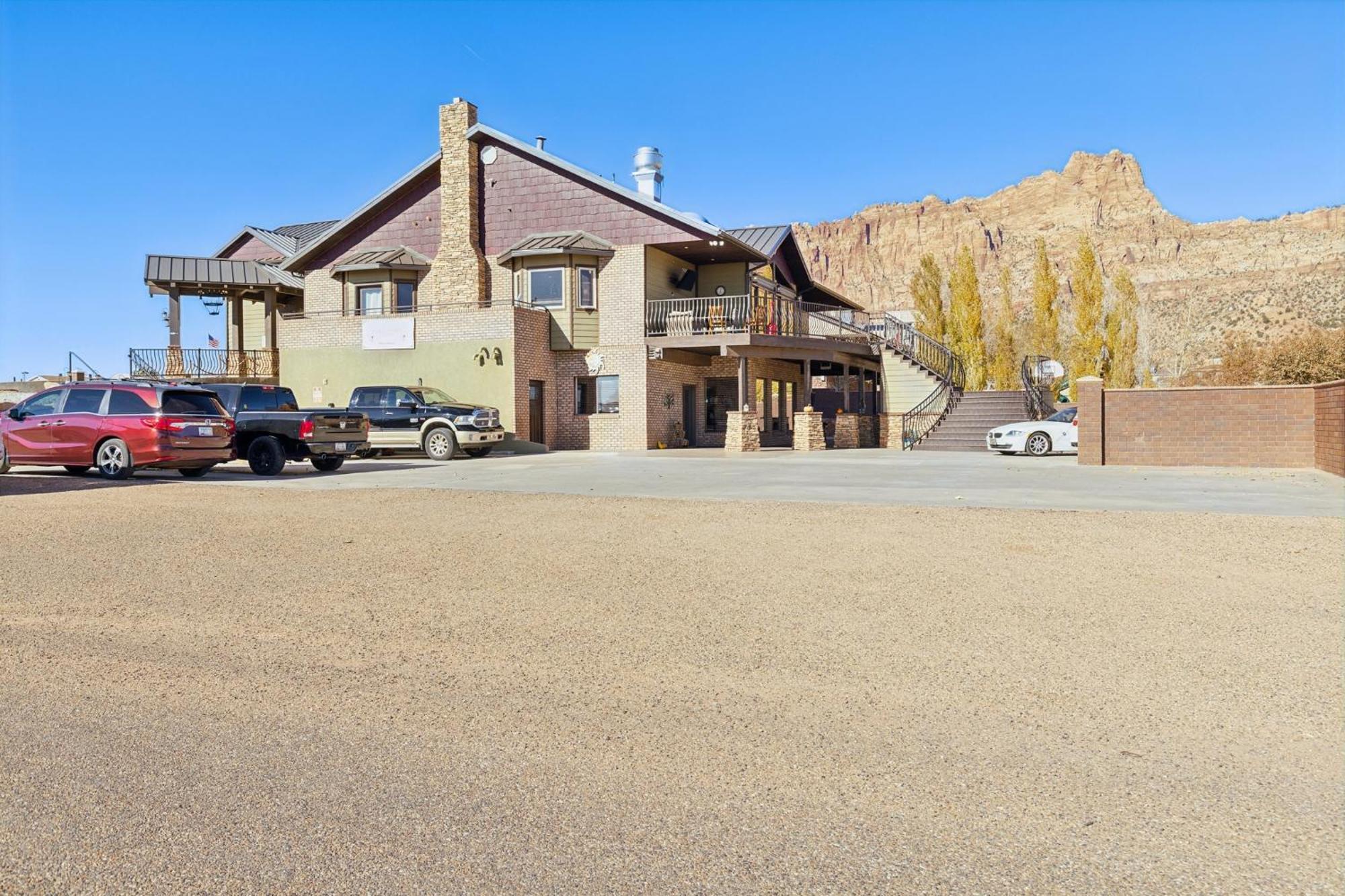 Zion Cliff Lodge Hildale エクステリア 写真