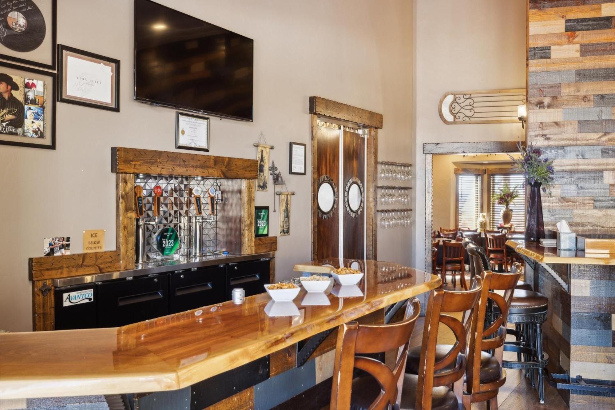 Zion Cliff Lodge Hildale エクステリア 写真
